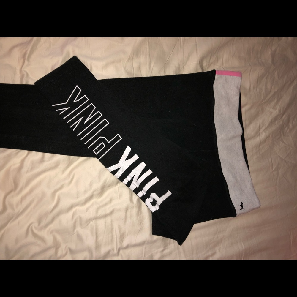 PINK Leggings
